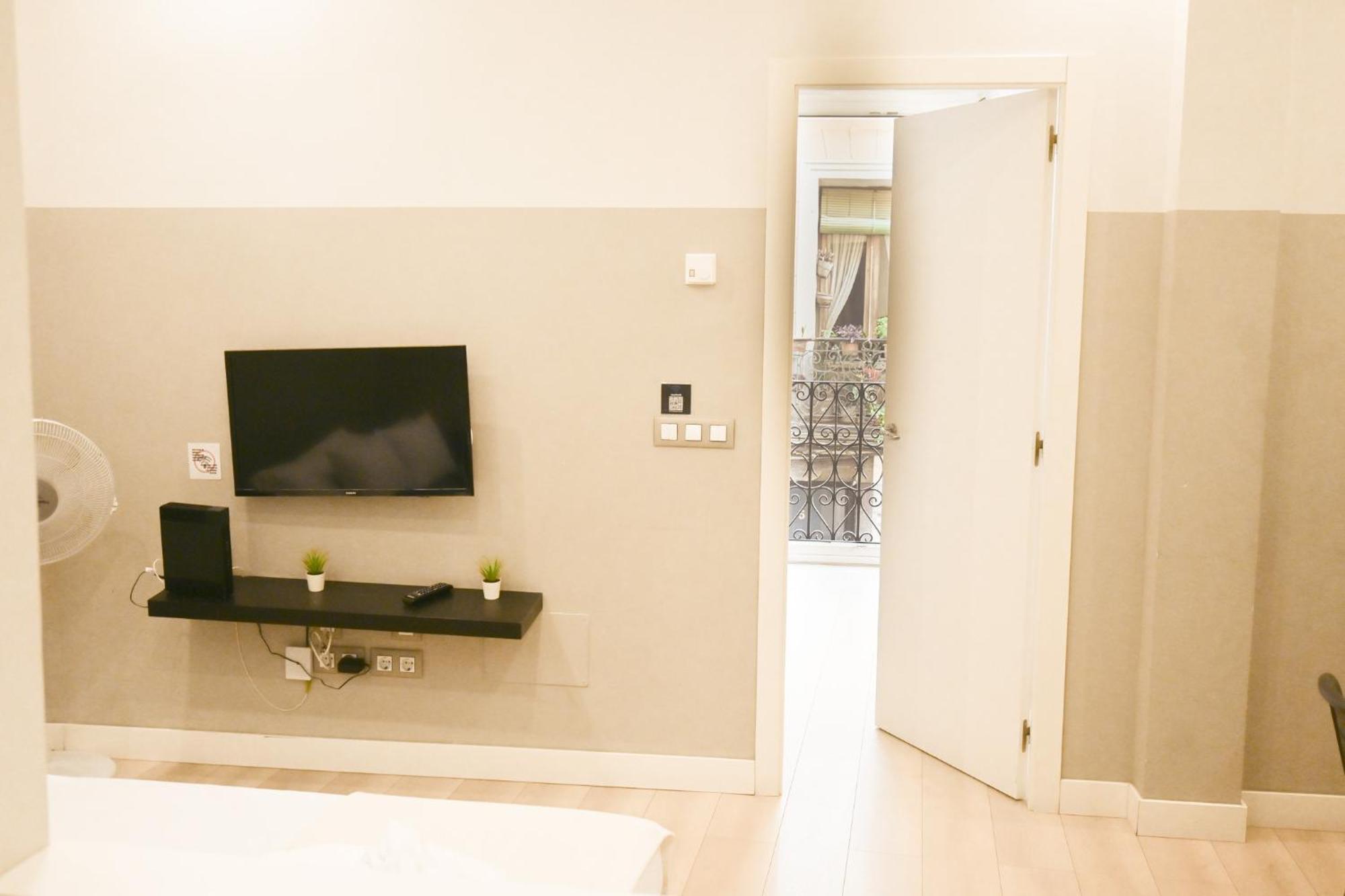 Apartament For Temporal Paloma-la Latina Pal4 *